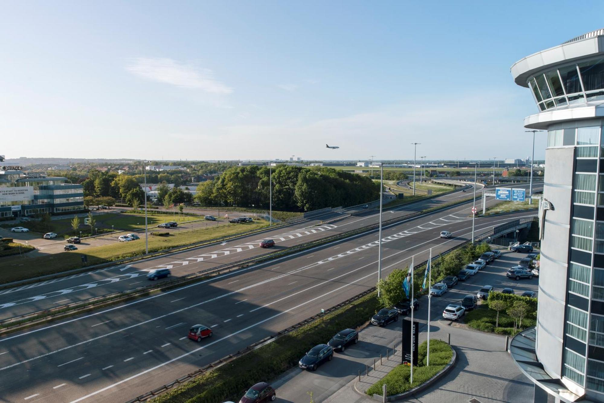 Van Der Valk Hotel Brussels Airport Diegem Exteriör bild