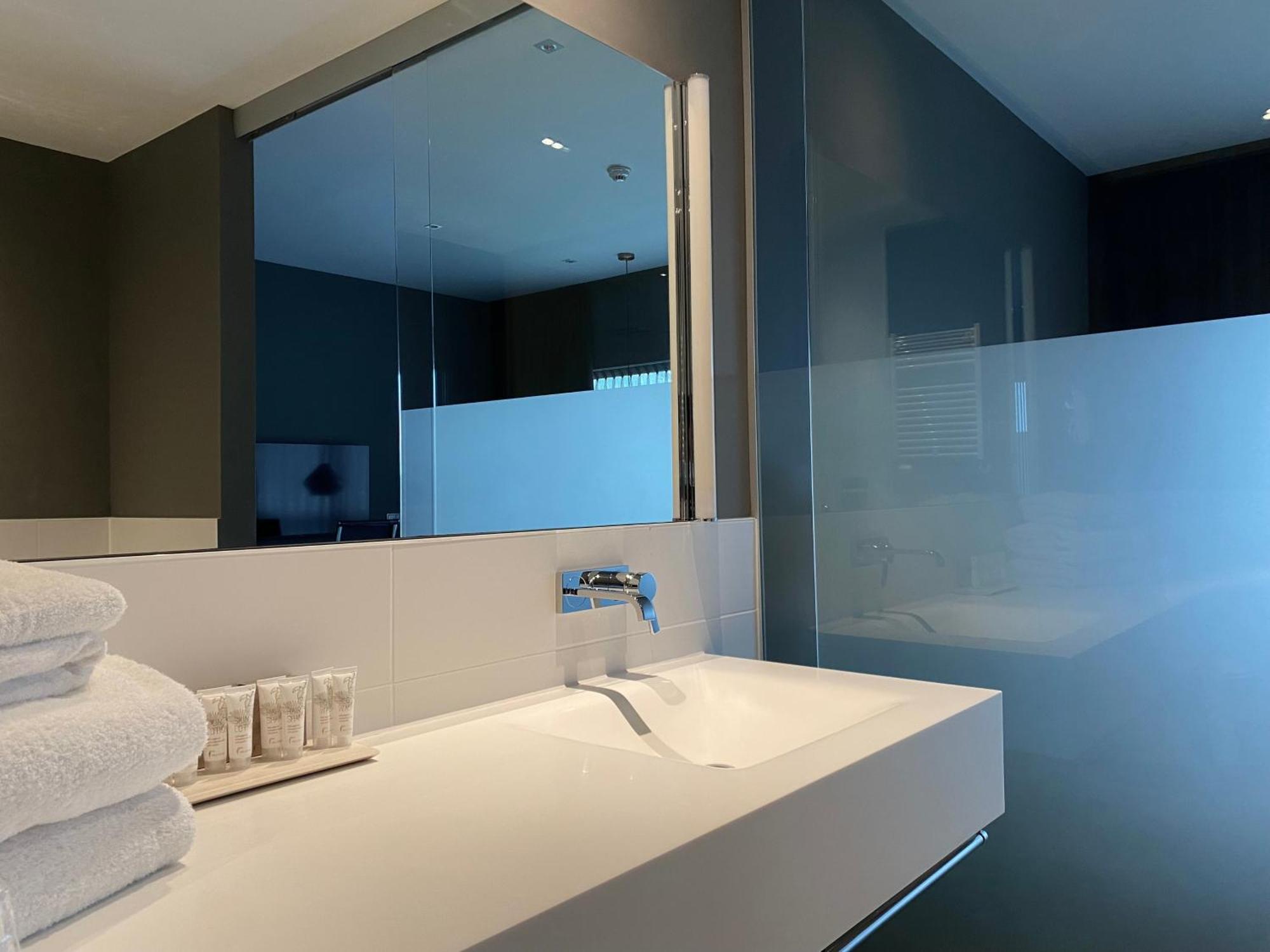 Van Der Valk Hotel Brussels Airport Diegem Exteriör bild